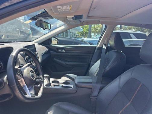 2020 Nissan Altima SR FWD