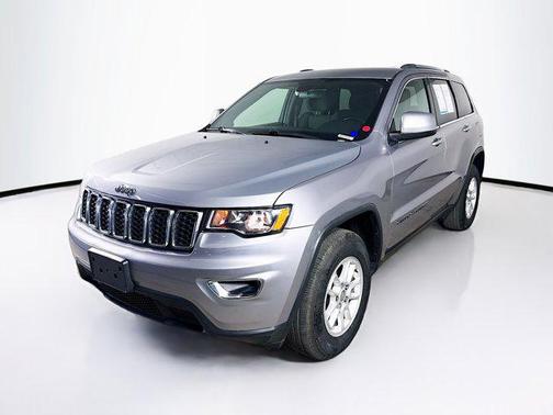 Billet Silver Metallic Clearcoat 2019 Jeep Grand Cherokee Laredo