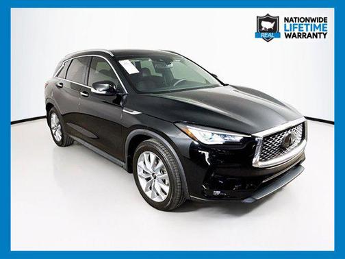 2022 INFINITI QX50 LUXE