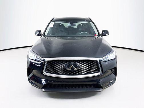 2022 INFINITI QX50 LUXE