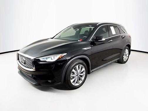 2022 INFINITI QX50 LUXE