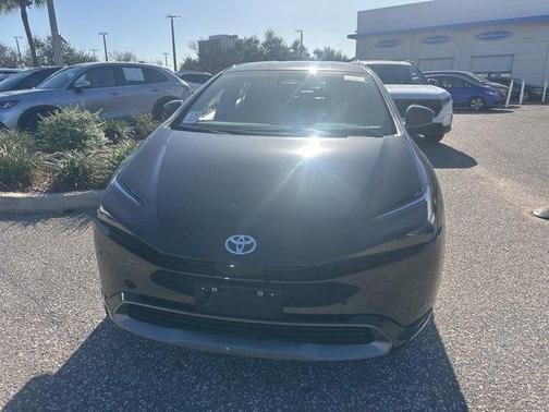 2023 Toyota Prius XLE