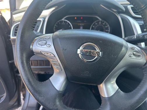 2017 Nissan Murano SV