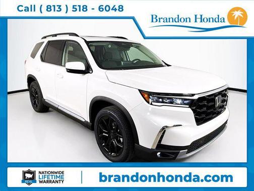 2025 Honda Pilot Touring 8-Passenger