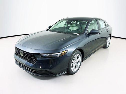 2025 Honda Accord LX 1.5T