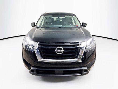 2024 Nissan Pathfinder SV FWD