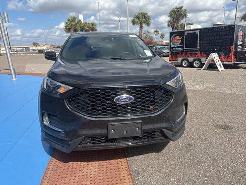 2023 Ford Edge ST