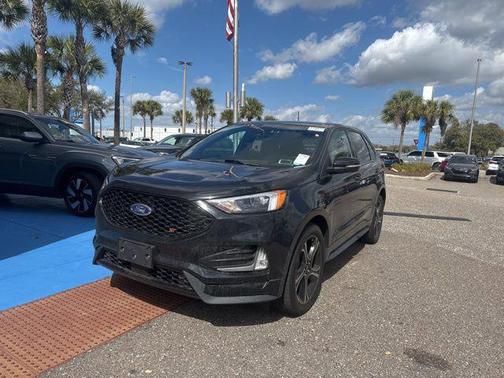 2023 Ford Edge ST