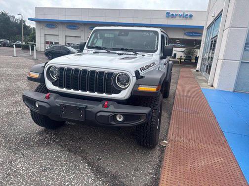 Bright White Clearcoat 2025 Jeep Wrangler Rubicon