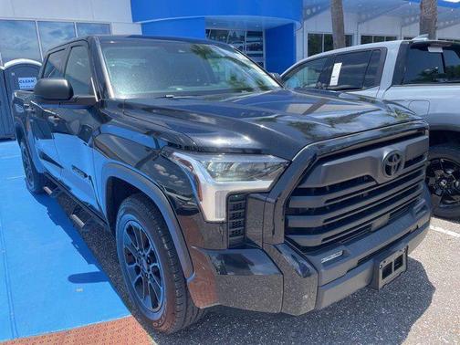 2022 Toyota Tundra SR5