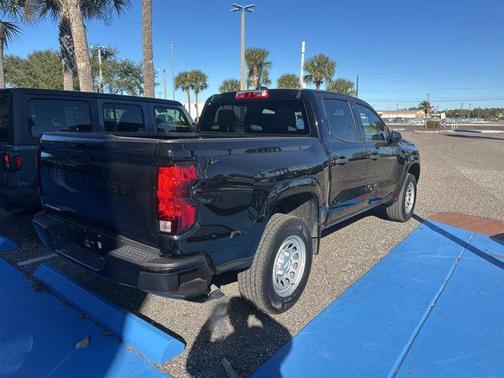 2024 Chevrolet Colorado WT