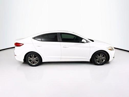 2017 Hyundai ELANTRA Value Edition