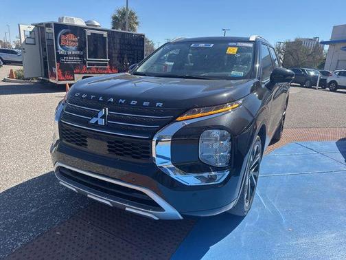 2024 Mitsubishi Outlander SEL Black Edition 2WD