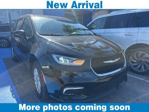 2025 Chrysler Pacifica L