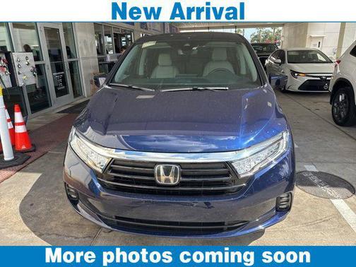 Blue 2024 Honda Odyssey EX-L