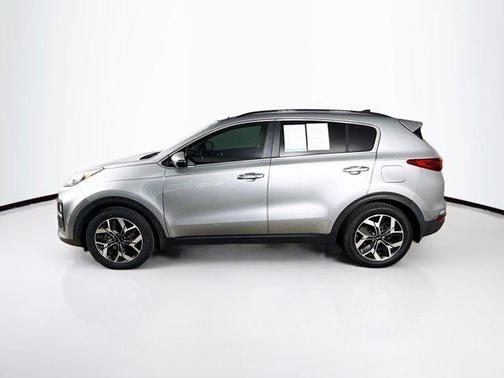 2022 Kia Sportage EX