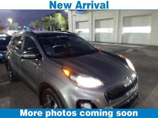 2022 Kia Sportage EX