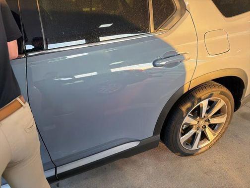 Gray Pearl 2025 Honda Pilot Touring 8-Passenger
