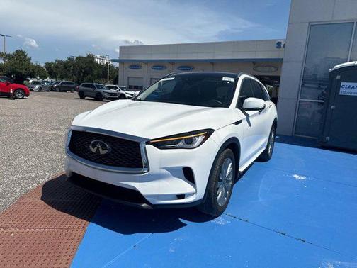 2024 INFINITI QX50 LUXE