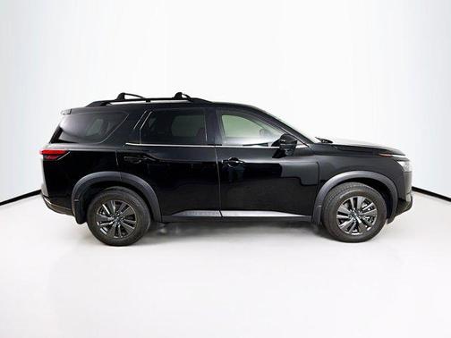 2024 Nissan Pathfinder SV FWD