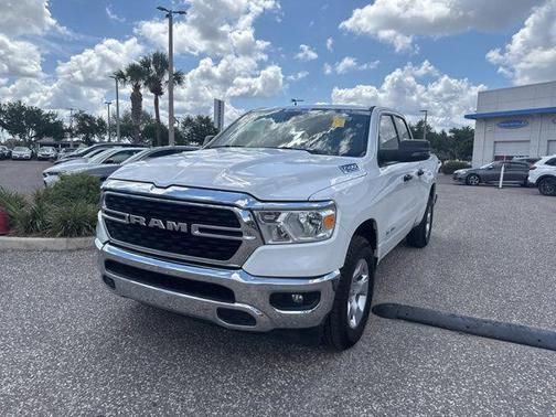 Bright White Clearcoat 2023 RAM 1500 Big Horn/Lone Star