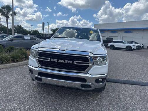 Bright White Clearcoat 2023 RAM 1500 Big Horn/Lone Star