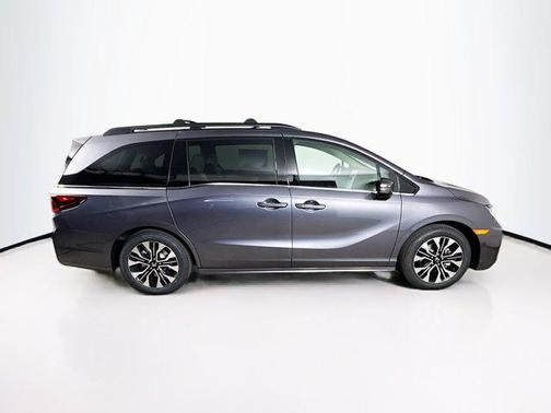Modern Steel Metallic 2026 Honda Odyssey Elite