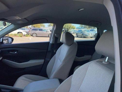 2025 Honda Accord LX 1.5T