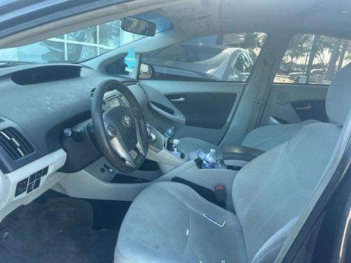 2014 Toyota Prius Five