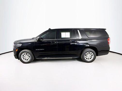 2022 Chevrolet Suburban LT