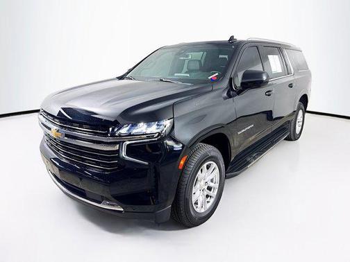 2022 Chevrolet Suburban LT
