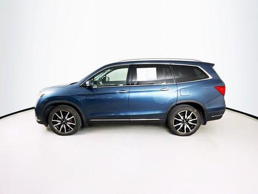 2021 Honda Pilot Touring 8-Passenger