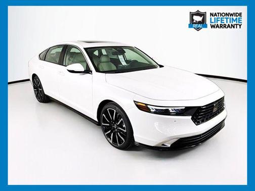 2025 Honda Accord Hybrid Touring
