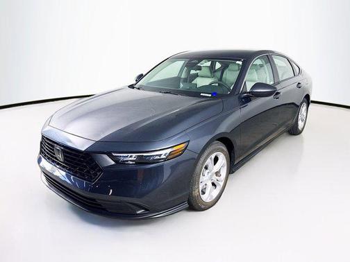 2025 Honda Accord LX 1.5T