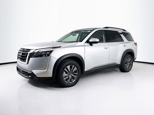 Brilliant Silver Metallic 2025 Nissan Pathfinder SV FWD