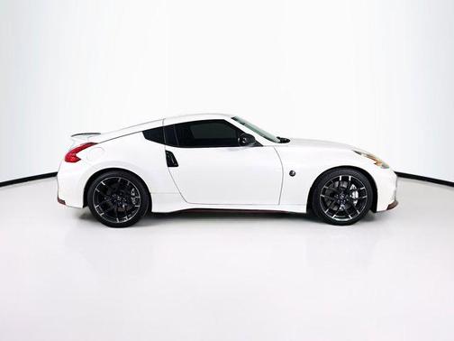 2015 Nissan 370Z NISMO Tech