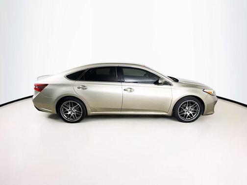 2014 Toyota Avalon XLE
