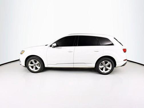 2022 Audi Q7 55 Premium