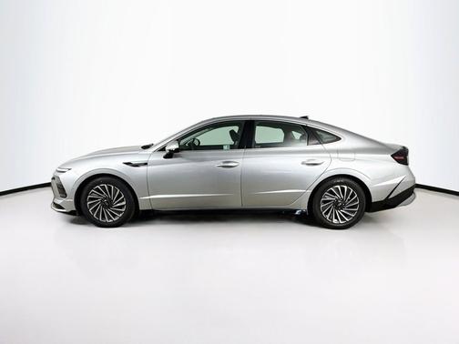 Silver 2024 Hyundai SONATA Hybrid Limited