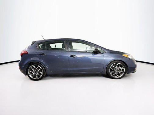 2016 Kia Forte SX
