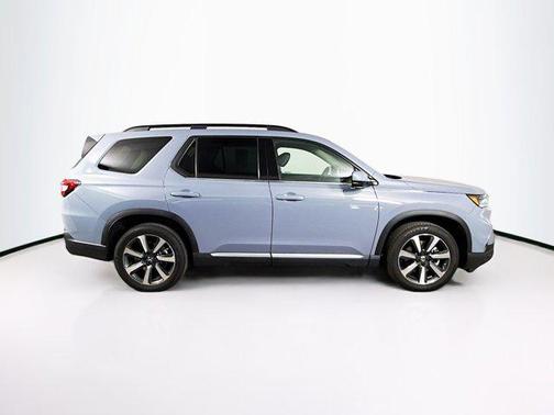 2024 Honda Pilot Touring 8-Passenger