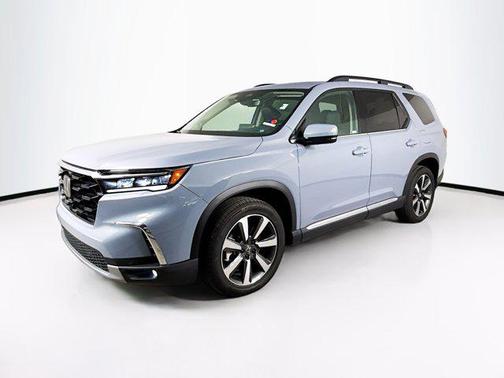 2024 Honda Pilot Touring 8-Passenger