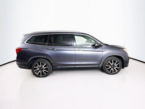 2021 Honda Pilot Touring 8-Passenger