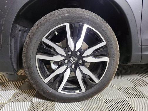 2021 Honda Pilot Touring 8-Passenger