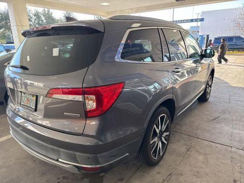 2021 Honda Pilot Touring 8-Passenger