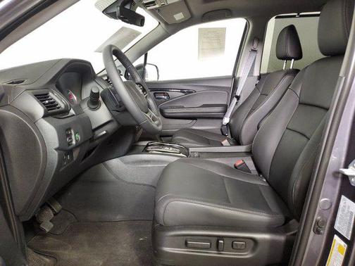 2021 Honda Pilot Touring 8-Passenger