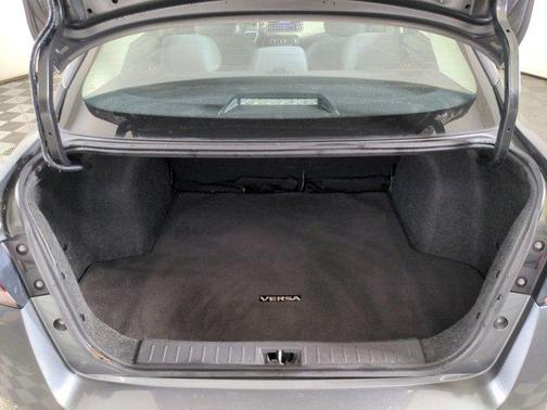 2020 Nissan Versa 1.6 SV