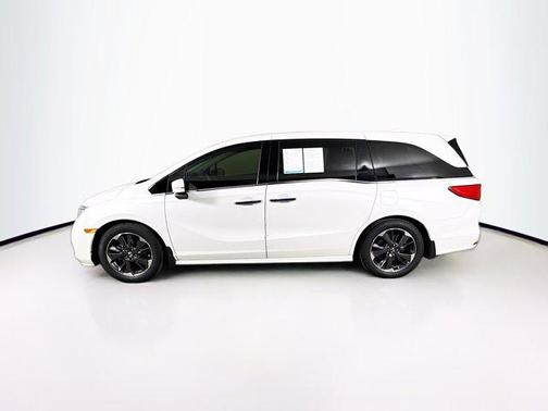 Platinum White 2023 Honda Odyssey Elite