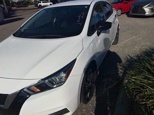 2021 Nissan Versa 1.6 S