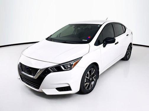 2021 Nissan Versa 1.6 S